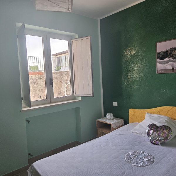 7ecb68b1-9d0f-48ee-b735-1ad60fb5041c