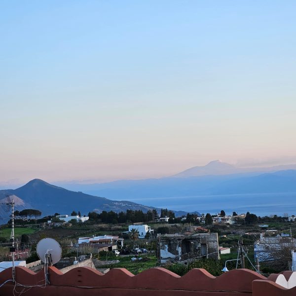 WhatsApp Image 2025-10-11 at 21.58.02